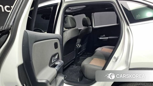 Mercedes-Benz EQA H243 2024 Белый из Кореи, фото 2