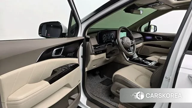 Kia Carnival 4th generation 2023 Белый из Кореи, фото 2