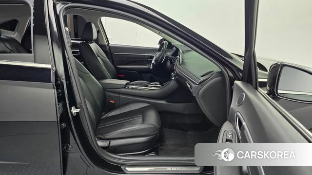 Hyundai Sonata (DN8) 2022 Черный из Кореи, фото 2