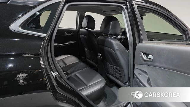 Hyundai Kona 2018 Черный из Кореи, фото 2