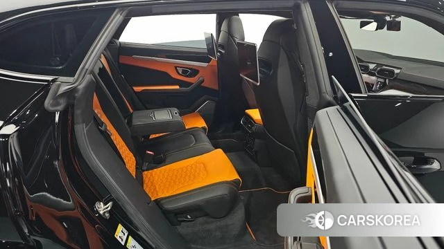 Lamborghini Urus 2021 Черный из Кореи, фото 2