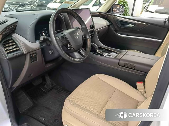 Toyota Alphard 2025 Белый из Китая, фото 2