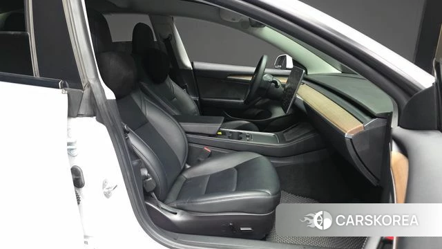 Tesla Model 3 2022 Белый из Кореи, фото 2
