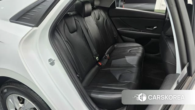 Hyundai Avante (CN7) 2021 Белый из Кореи, фото 2