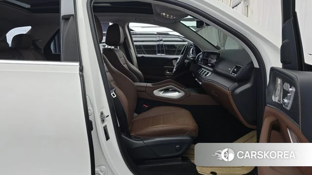 Mercedes-Benz GLE-Class W167 2025 Белый из Кореи, фото 2