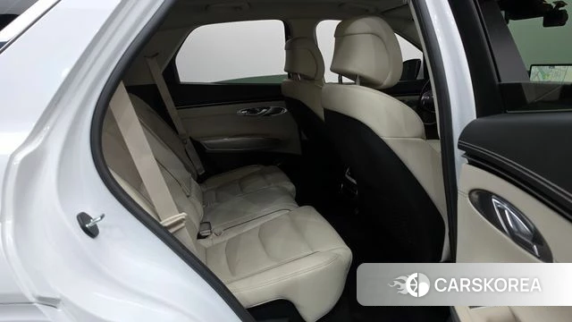 Genesis GV70 2021 Белый из Кореи, фото 2