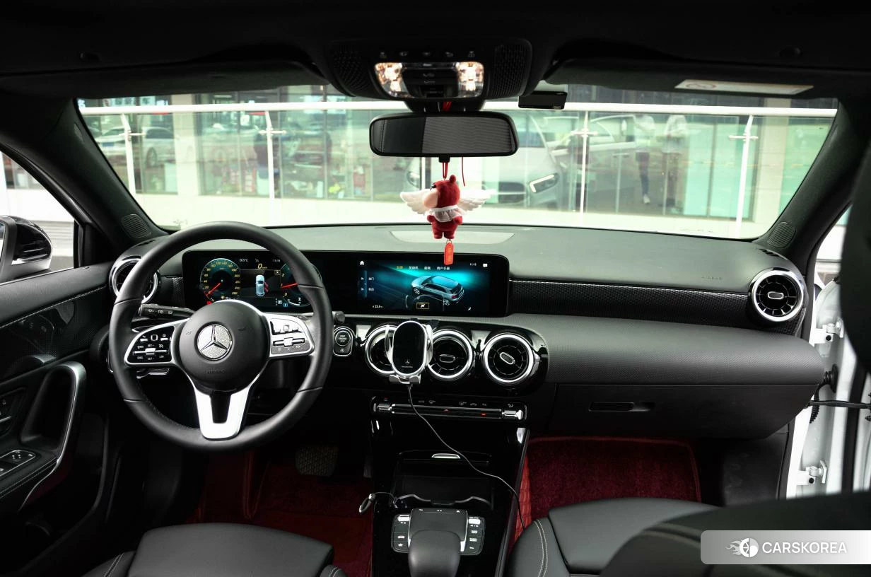 Mercedes-Benz A-Class 2020 Белый из Китая, фото 2