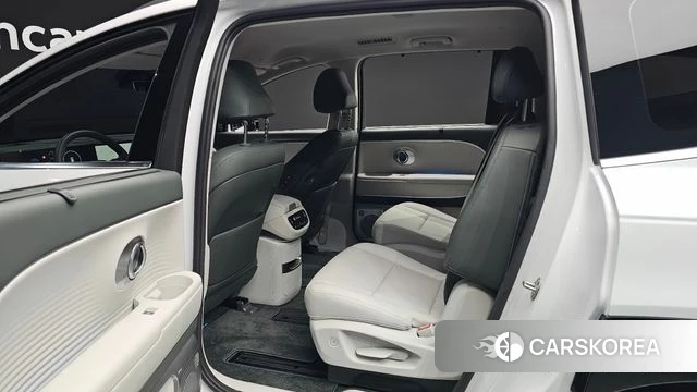 Hyundai Ionic 9 2026 Белый из Кореи, фото 2