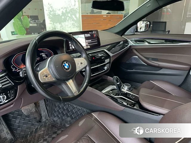 BMW 5 series 2024 Белый из Китая, фото 2
