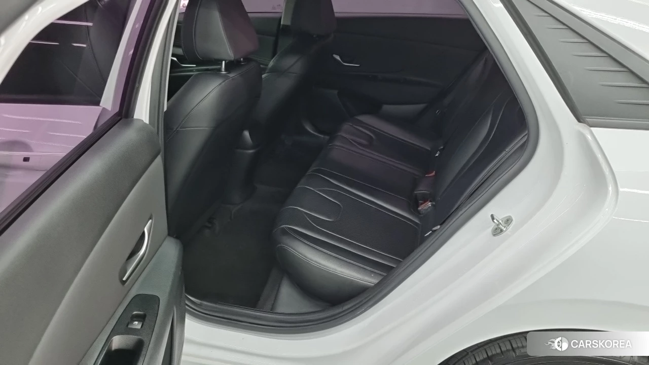 Hyundai Avante (CN7) 2021 Белый из Кореи, фото 2