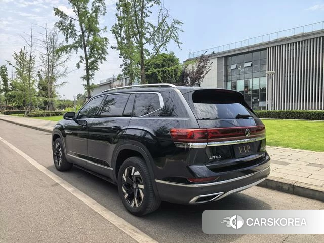 Volkswagen Teramont 2022 Черный из Китая, фото 2