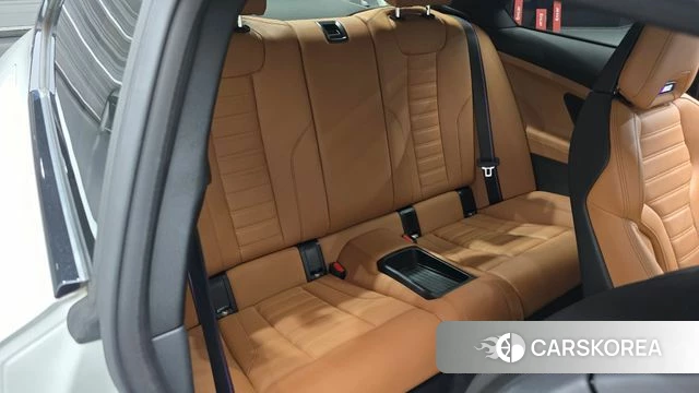 BMW M2 (G87) 2023 Белый из Кореи, фото 2