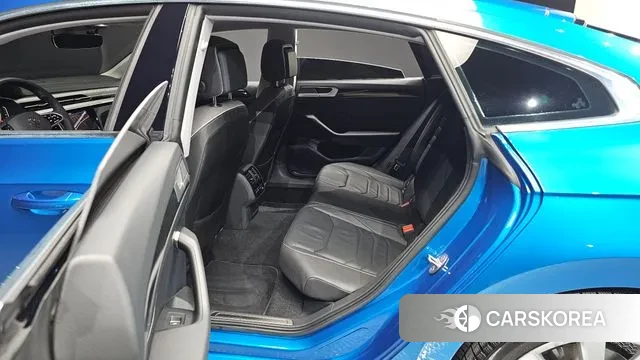 Volkswagen Arteon 2022 Синий из Кореи, фото 2