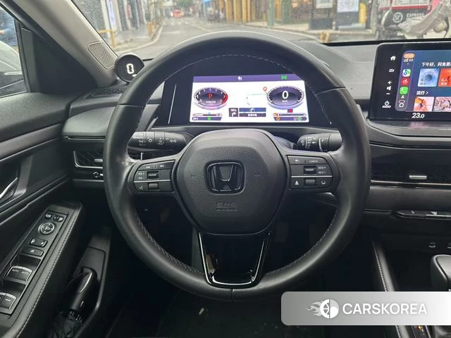 Honda Inspire 2023 Серебристо-серый из Китая, фото 2