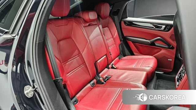 Porsche Cayenne (PO536) 2021 Черный из Кореи, фото 2