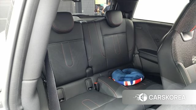 Mini Cooper S 4th Generation 2025 Белый из Кореи, фото 2
