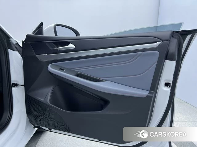 Volkswagen Lamando 2024 Белый из Китая, фото 2