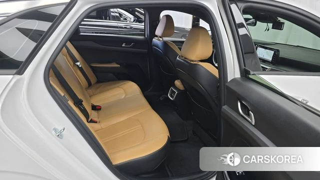 Kia K5 Hybrid 3rd Generation 2023 Белый из Кореи, фото 2