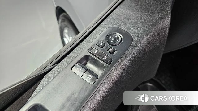 Hyundai Staria 2021 Серебряный из Кореи, фото 2