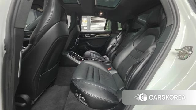 Porsche Panamera (971) 2018 Белый из Кореи, фото 2