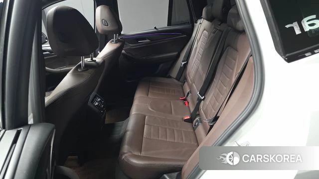 BMW X3 (G01) 2022 Белый из Кореи, фото 2