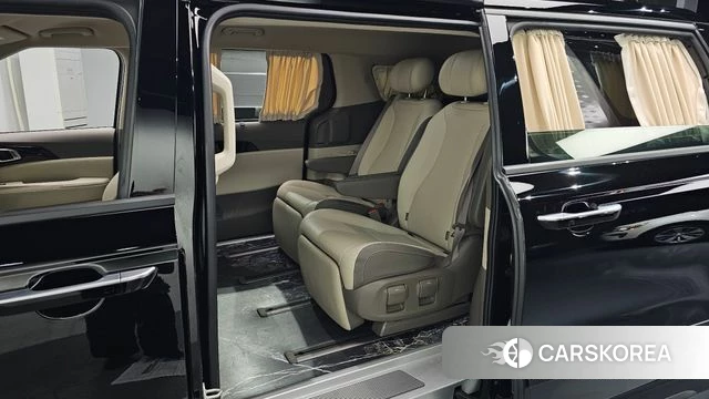 Kia The New Carnival 4th Generation 2024 Черный из Кореи, фото 2