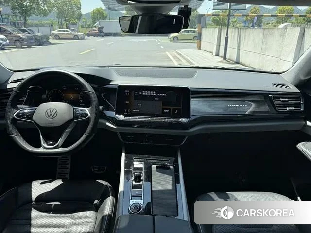 Volkswagen Teramont 2021 Черный из Китая, фото 2