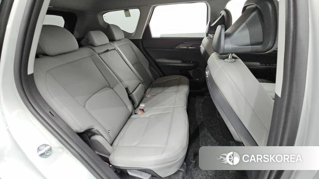 Kia EV5 2026 Серебряный из Кореи, фото 2
