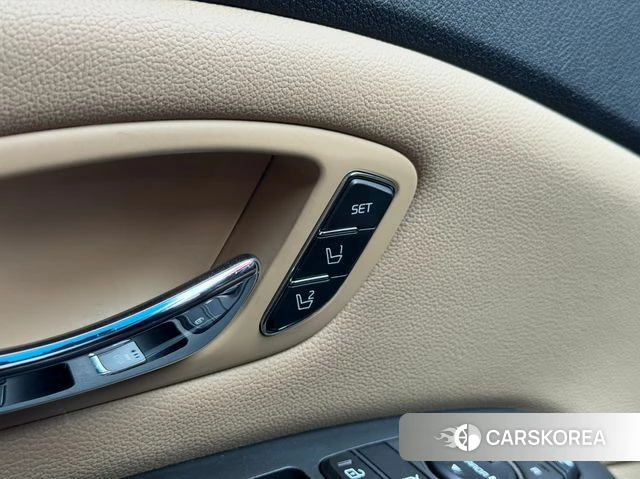 Kia The New Carnival 2018 Белый из Кореи, фото 2