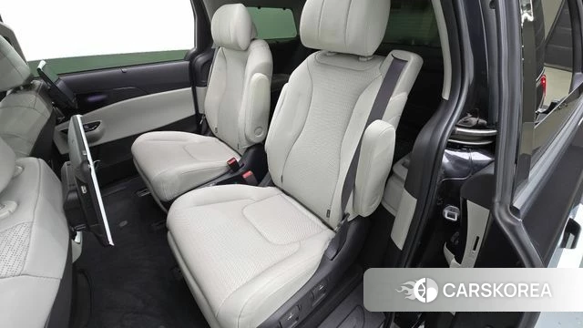 Kia Carnival 4th generation 2021 Серый из Кореи, фото 2