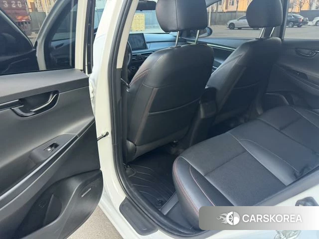 Hyundai Celesta 2021 Белый из Китая, фото 2