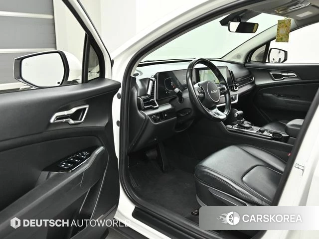 Kia Sportage 5th Generation 2022 Белый из Кореи, фото 2