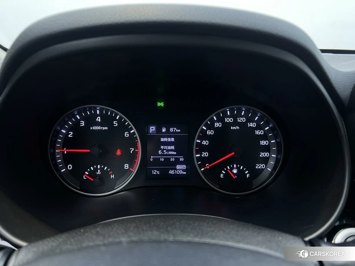 Kia KX1 2021 Желтый из Китая, фото 2