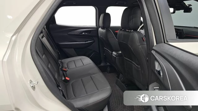 Chevrolet (GM Daewoo) The New Trail Blazer 2026 Жемчужный цвет из Кореи, фото 2