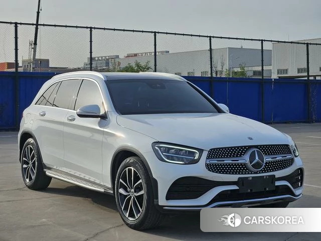 Mercedes-Benz GLC 2020 Белый из Китая, фото 2