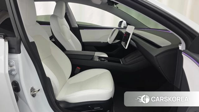 Tesla Model 3 2024 Белый из Кореи, фото 2