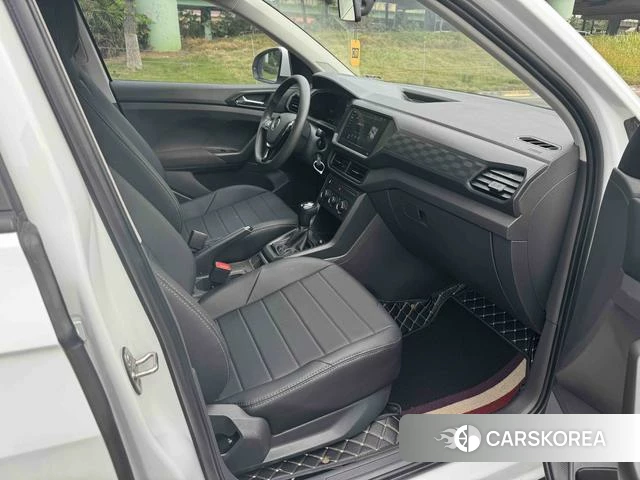 Volkswagen T-Cross 2023 Белый из Китая, фото 2