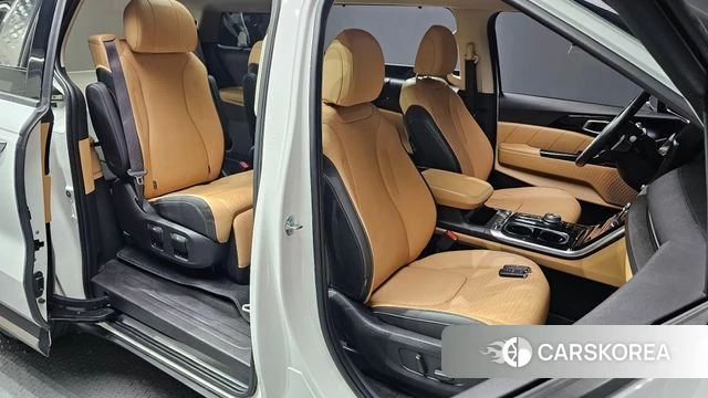 Kia Carnival 4th generation 2022 Белый из Кореи, фото 2