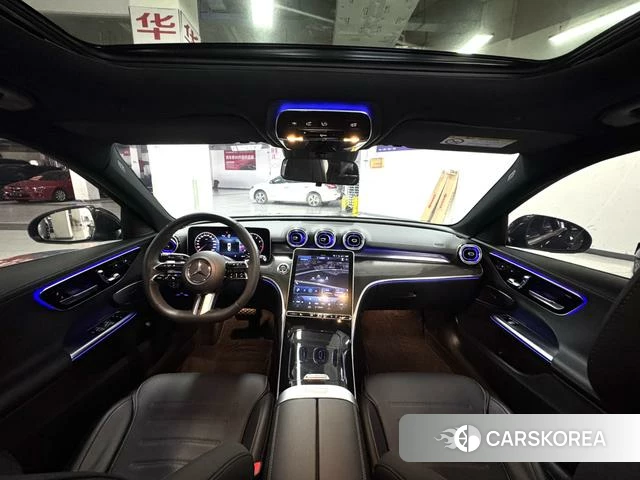 Mercedes-Benz C-class 2024 Черный из Китая, фото 2