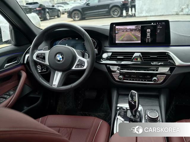 BMW 5 series 2022 Белый из Китая, фото 2