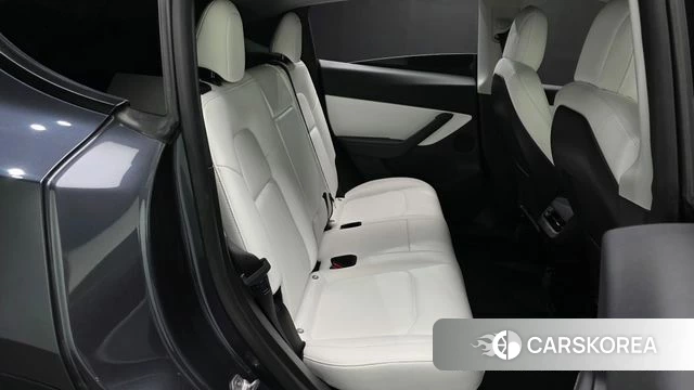 Tesla Model Y 2022 Серый из Кореи, фото 2