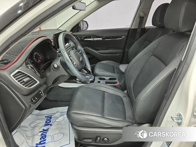 Kia Seltos 2021 Белый из Кореи, фото 2