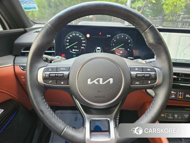 Kia The New K5 Hybrid 3rd generation 2024 Жемчужный цвет из Кореи, фото 2