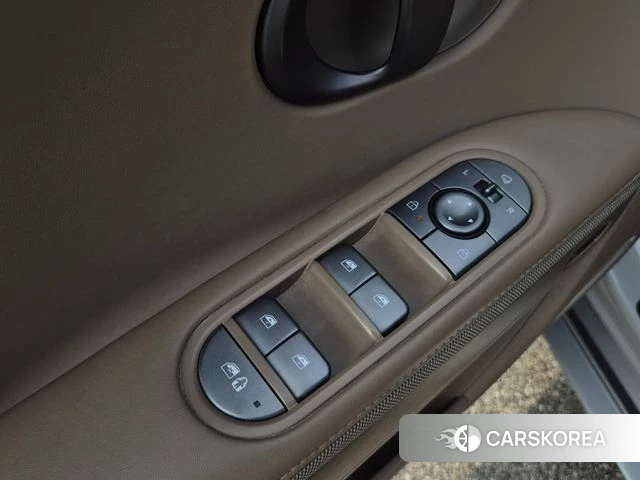 Hyundai The New Ionic 5 2024 Серебристо-серый из Кореи, фото 2
