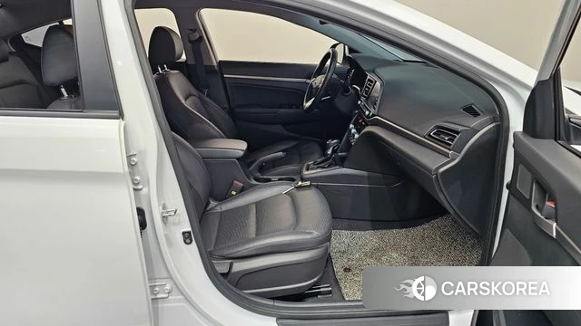 Hyundai The New Avante AD 2019 Белый из Кореи, фото 2