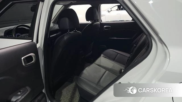 Hyundai Venue 2021 Белый из Кореи, фото 2