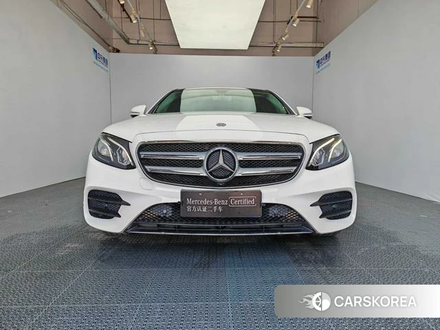 Mercedes-Benz E-Class 2020 Белый из Китая, фото 2