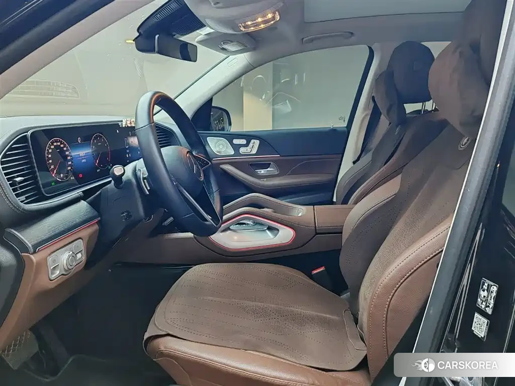 Mercedes-Benz GLE 2025 Черный из Китая, фото 2