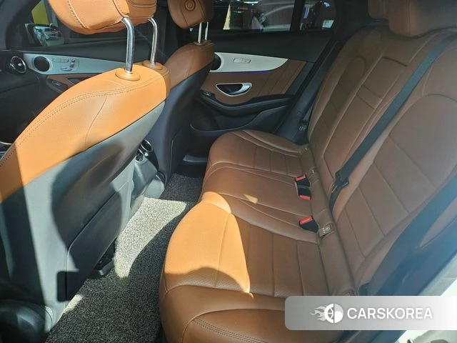 Mercedes-Benz GLC-Class X253 2021 Белый из Кореи, фото 2
