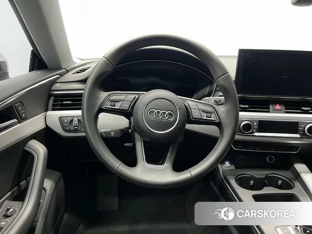Audi A5 2021 Зеленый из Китая, фото 2